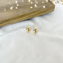 BRINCO GOTA DOURADO LISO (1,4CM X 1CM) (019841)