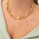 CHOKER DOURADA ELOS GROSSOS COM FIO QUADRADO (016397)